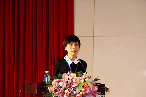 中國(guó)連鎖經(jīng)營(yíng)協(xié)會(huì)特許經(jīng)營(yíng)分會(huì)蘇霜主任致辭